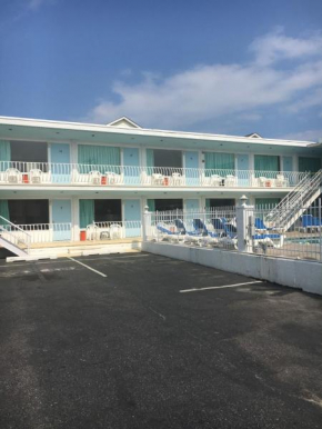 Mango Motel